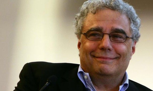 "Quando il calcio diventa letteratura": Darwin Pastorin ospite della biblioteca Arduino di Moncalieri