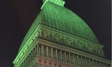 Domani sera la Mole celebra Torino, in lizza per il titolo di &quot;Capitale Verde Europea 2022&quot;