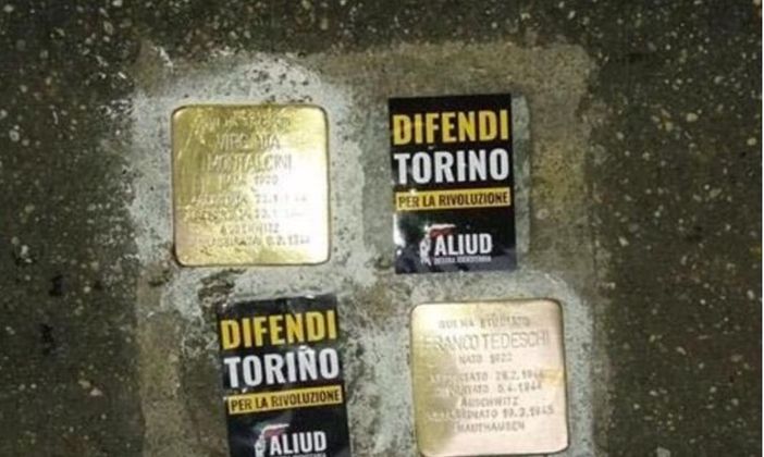 Adesivi della destra studentesca accanto alle pietre d'inciampo del D'Azeglio, Aliud: "Non siamo stati noi"