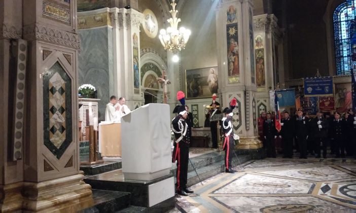 Il Comando Carabinieri Tutela Patrimonio Culturale recupera un raro codice liturgico in pergamena, contenente la vita di San Guido d’Acqui Il Comando Carabinieri Tutela Patrimonio Culturale recupera un raro codice liturgico in pergamena, contenente la vita di San Guido d’Acqui