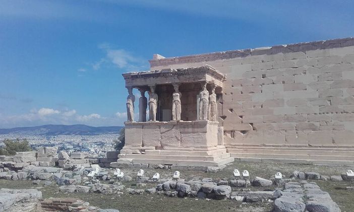 La terra di Aristotele sbarca in Circoscrizione 4 con l'incontro “Universo Grecia”