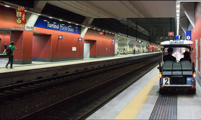 Ritrovata a Porta Nuova sedicenne fuggita da una comunità nel Torinese Ritrovata a Porta Nuova sedicenne fuggita da una comunità nel Torinese