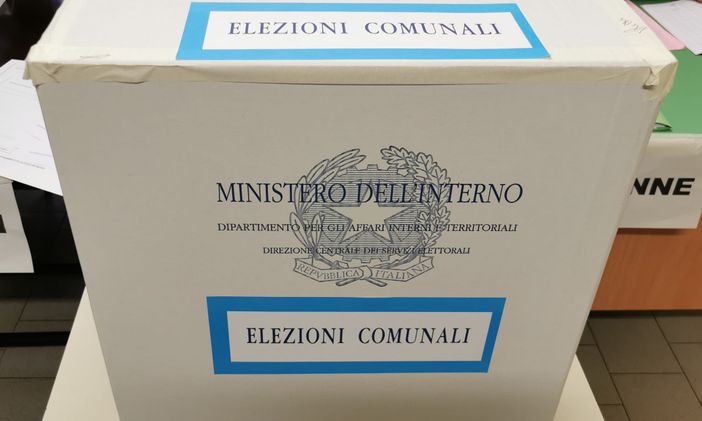 Elezioni, a Cuorgné distribuite almeno 20 schede del Comune sbagliato: erano quelle di Volpiano