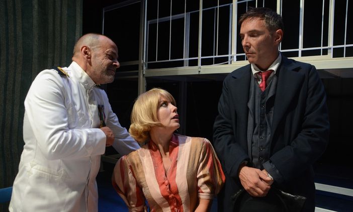 Storie di donne: nei teatri del Piemonte si accende la scena femminile