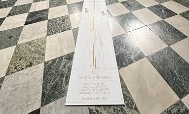 Palazzo Reale: la linea meridiana torna a brillare sul pavimento del Salone delle Guardie Svizzere Palazzo Reale: la linea meridiana torna a brillare sul pavimento del Salone delle Guardie Svizzere
