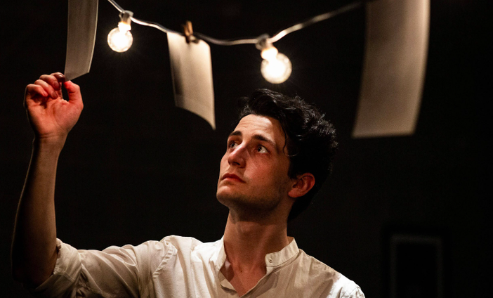 A Casa Fools, Pier Paolo Pasolini incontra l'Albania con lo spettacolo di Klaus Martini [INTERVISTA]