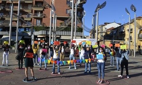 flash mob nichelino - foto d'archivio