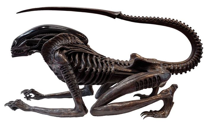 H.R. Giger l'uomo dietro Alien: tra bellezza e terrore, in autunno l’arte del maestro svizzero arriva al Mastio della Cittadella H.R. Giger l'uomo dietro Alien: tra bellezza e terrore, in autunno l’arte del maestro svizzero arriva al Mastio della Cittadella