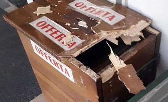 Provano a rubare le offerte dalla cassette della parrocchia di corso Roma