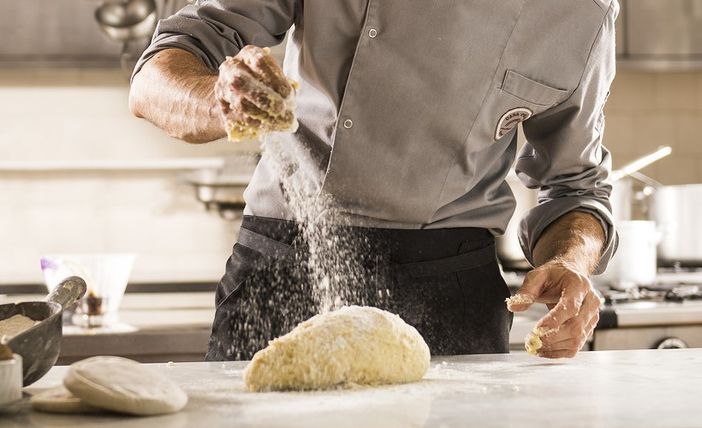 La box degli chef stellati ai più poveri: l’iniziativa di Banco Alimentare del Piemonte in delivery La box degli chef stellati ai più poveri: l’iniziativa di Banco Alimentare del Piemonte in delivery