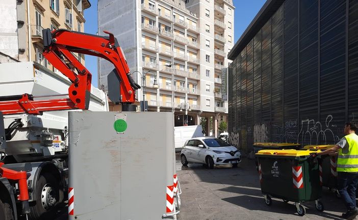 Porta Palazzo, nuova isola ecologica dietro al Mercato Centrale: “Risposta alle lamentele dei residenti” Porta Palazzo, nuova isola ecologica dietro al Mercato Centrale: “Risposta alle lamentele dei residenti”