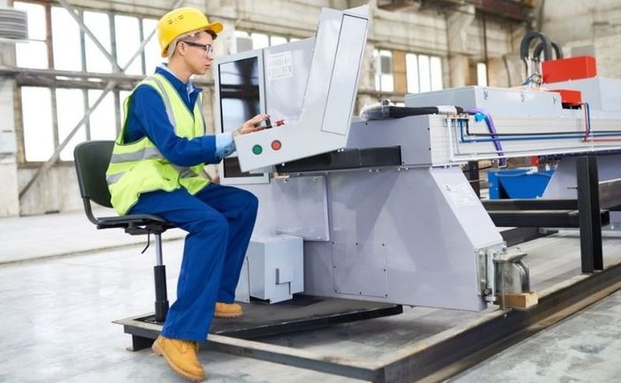 Corso programmatore cnc, una professione che offre sempre ottime opportunità