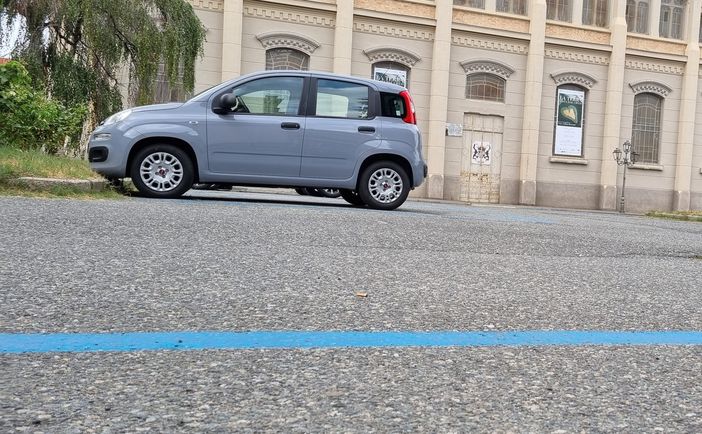 Stop al pagamento in zona blu da domani al 28 agosto