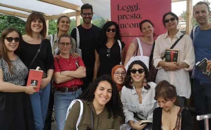 Passeggiata itinerante nei luoghi di aggregazone di Barriera di Milano con Book2Book