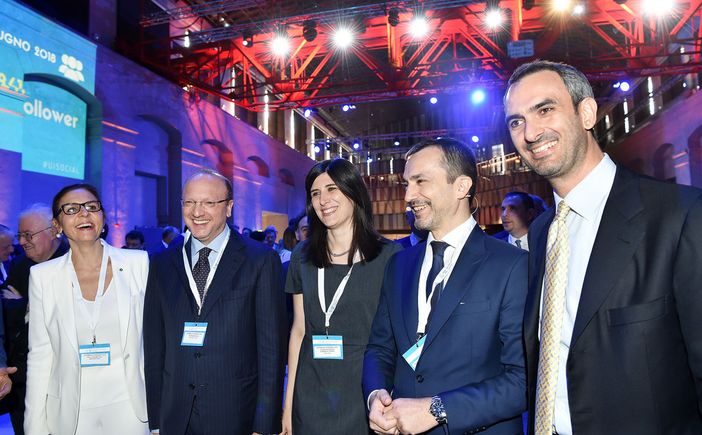 Chiamparino: "Nel Competence Center i soldi che non daremo a FinPiemonte" Chiamparino: "Nel Competence Center i soldi che non daremo a FinPiemonte"