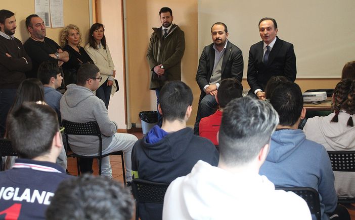 Cirio in cattedra sul tema Europa al Formont di Venaria-La Mandria Cirio in cattedra sul tema Europa al Formont di Venaria-La Mandria