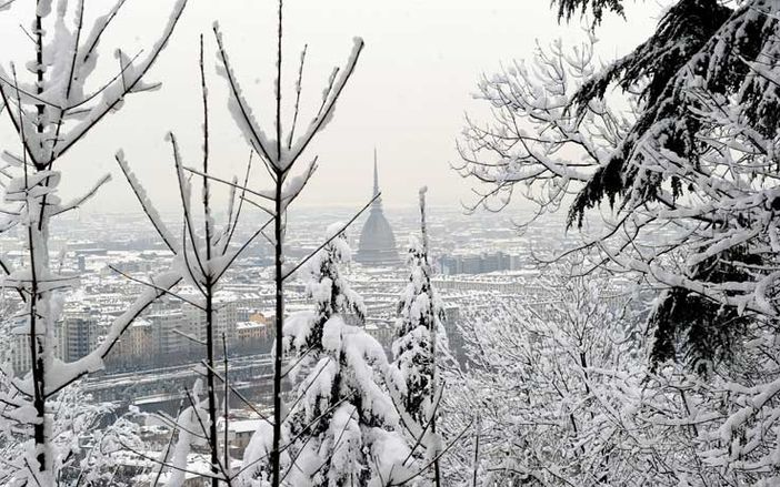 In Piemonte torna la neve in collina, miglioramenti verso il fine settimana In Piemonte torna la neve in collina, miglioramenti verso il fine settimana