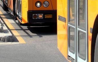 Vicenza, 15enne disabile scorda l'abbonamento: autista lo fa scendere dal bus Vicenza, 15enne disabile scorda l'abbonamento: autista lo fa scendere dal bus