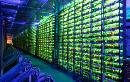 Boom del mining con Riot Platforms, Phoenix Group e il cloud mining di Bitcoin Minetrix che raccoglie $5M