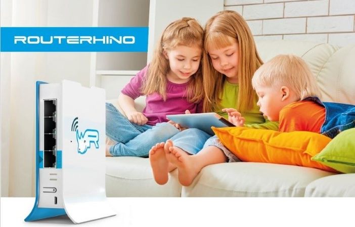 Insidie per i nostri figli a casa collegati ad internet. Ecco come difenderli Insidie per i nostri figli a casa collegati ad internet. Ecco come difenderli