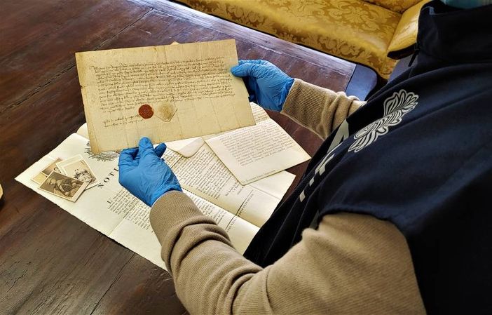 Nucleo per la Tutela del Patrimonio Culturale di Torino Nucleo per la Tutela del Patrimonio Culturale di Torino