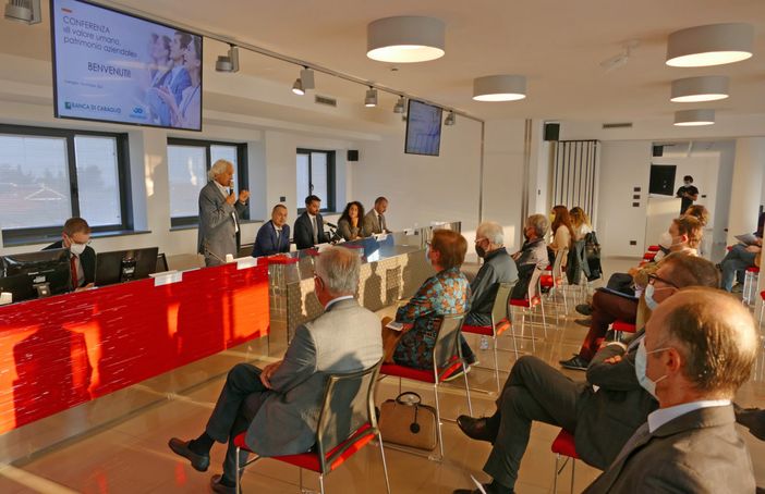 La Banca di Caraglio premia le aziende che investono nelle Risorse Umane La Banca di Caraglio premia le aziende che investono nelle Risorse Umane