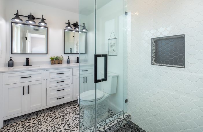 Come arredare il tuo bagno: tutto quello che c’è da sapere