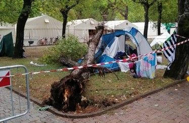 Tragedia Marina di Massa, arrivano i primi avvisi di garanzia