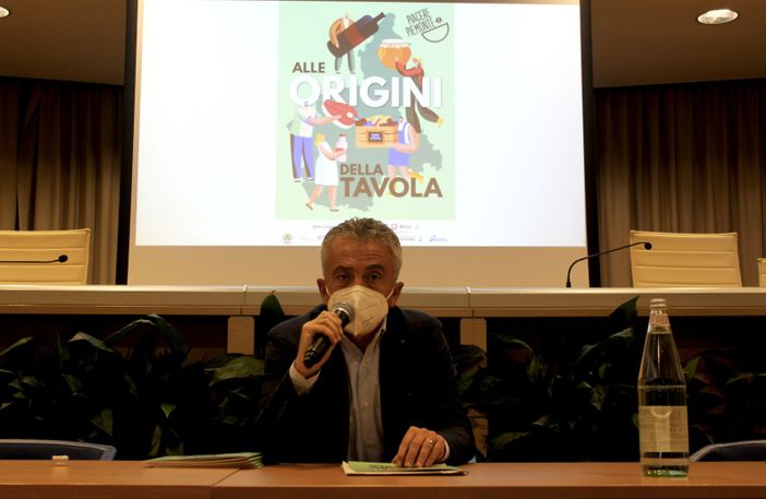 “Alle origini della tavola”: le cooperative piemontesi unite per promuovere le eccellenze del territorio [VIDEO]