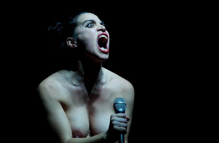 Al Colosseo arriva &quot;La merda&quot;, lo spettacolo dei record che festeggia 10 anni di successi in tutto il mondo