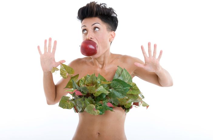 Teatro: i dubbi etici di Eva si proiettano nella contemporaneità. Al Concordia di Venaria Teatro: i dubbi etici di Eva si proiettano nella contemporaneità. Al Concordia di Venaria