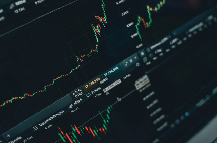 Come vanno le criptovalute oggi? BTC e Pepe in calo mentre MK sale in prevendita