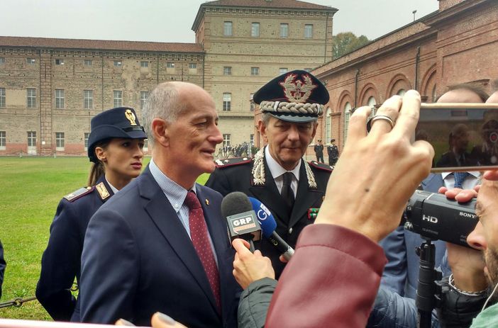 Il capo della polizia Gabrielli al Castello di Moncalieri: &quot;Sulla sicurezza Torino è un'eccellenza nazionale&quot;