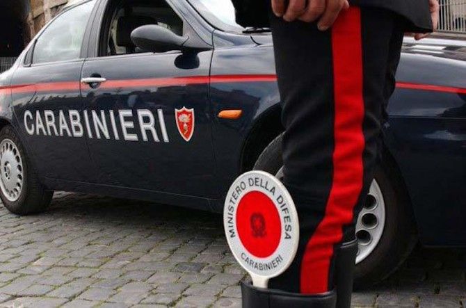 Moncalieri, con la scusa dell'elemosina rapinano un'anziana: denunciate madre e figlia nomade