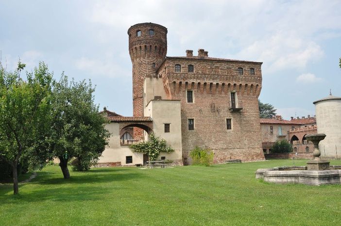 Il castello di San Genuario a Crescentino