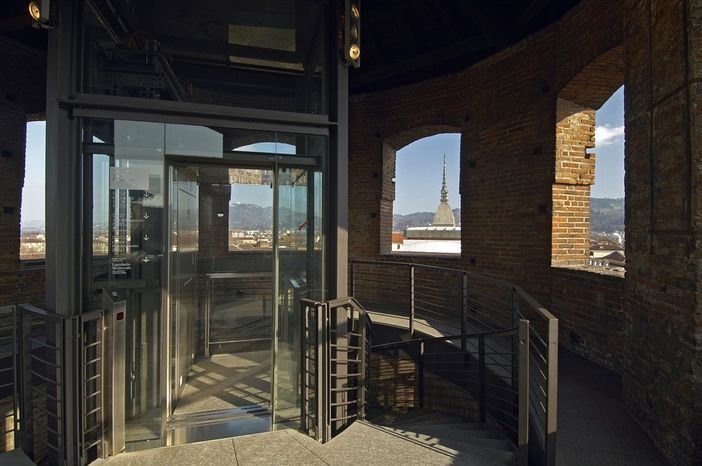 Da oggi a Torino attivo il nuovo ascensore di Palazzo Madama Da oggi a Torino attivo il nuovo ascensore di Palazzo Madama
