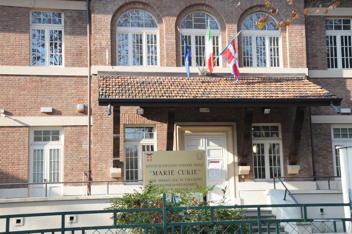 il liceo Curie di Collegno