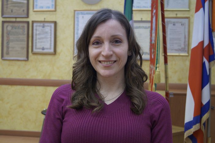 Passo indietro dell'assessore Ala, cambio in Giunta a Collegno: Giovanna Scarlata prende il commercio