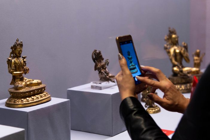Mao, visita guidata alla scoperta di 7000 anni di arte asiatica Mao, visita guidata alla scoperta di 7000 anni di arte asiatica