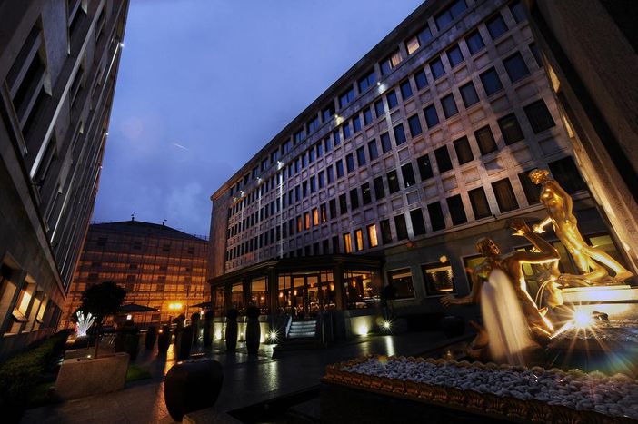 Riapre i battenti il Golden Palace di via Arcivescovado