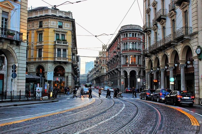 La tecnologia al servizio del cittadino: le migliori app per vivere Torino La tecnologia al servizio del cittadino: le migliori app per vivere Torino