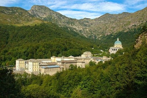 Uno sguardo su Biella, Città Creativa UNESCO: La magia di un territorio ai piedi delle Alpi (Video)
