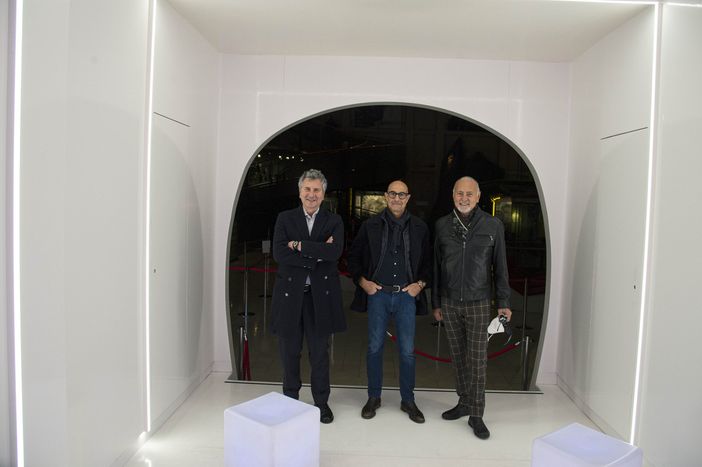 L'attore Stanley Tucci con il presidente Enzo Ghigo e il direttore Domenico De Gaetano