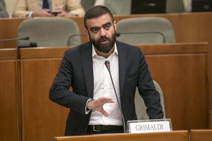 Politiche per la casa; Grimaldi (Luv): "Insoddisfatti delle linee programmatiche della Giunta regionale; a luglio l’abbiamo rimandata a settembre, oggi la bocciamo" Politiche per la casa; Grimaldi (Luv): "Insoddisfatti delle linee programmatiche della Giunta regionale; a luglio l’abbiamo rimandata a settembre, oggi la bocciamo"