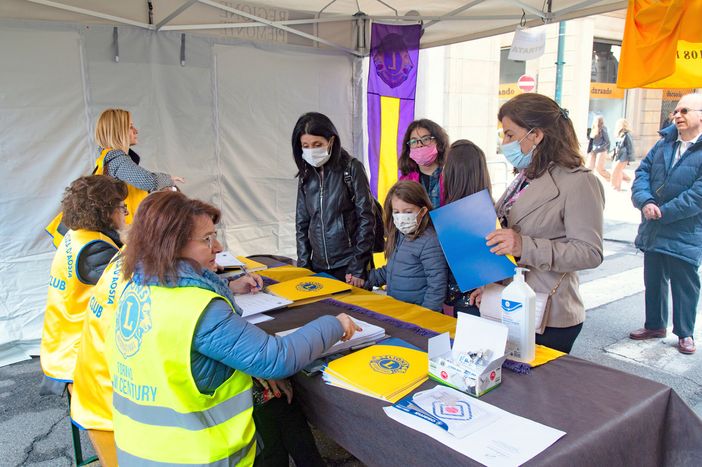 foto di archivio e conferenza 13-4 foto di archivio e conferenza 13-4