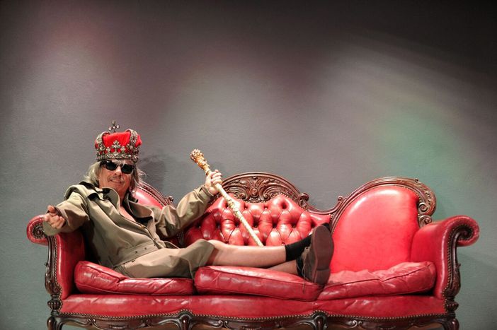 Paolo Rossi indisposto, rinviata la prima del "Re anarchico" Paolo Rossi indisposto, rinviata la prima del "Re anarchico"