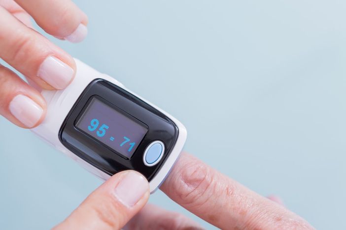 Covid: a Settimo il Comune acquista saturimetri e tamponi rapidi per i cittadini