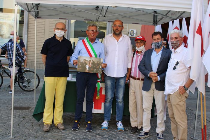 "La Vaccinazione" di Demetrio Cosola