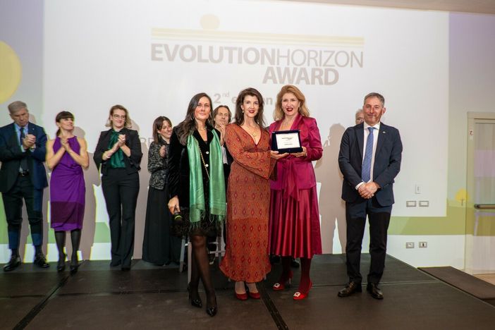 CasAmica onlus riceve il premio speciale “Grande Milano” all’Evolution Horizon Award 2025