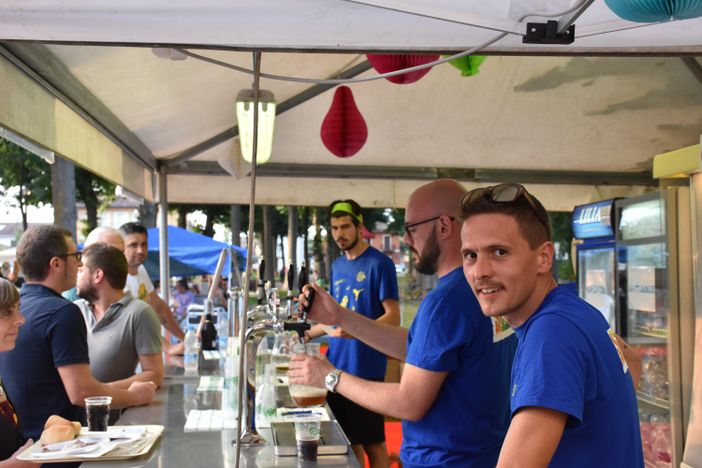 In primo piano il presidente uscente Gianluca Chiri al Summer Fest del 2018